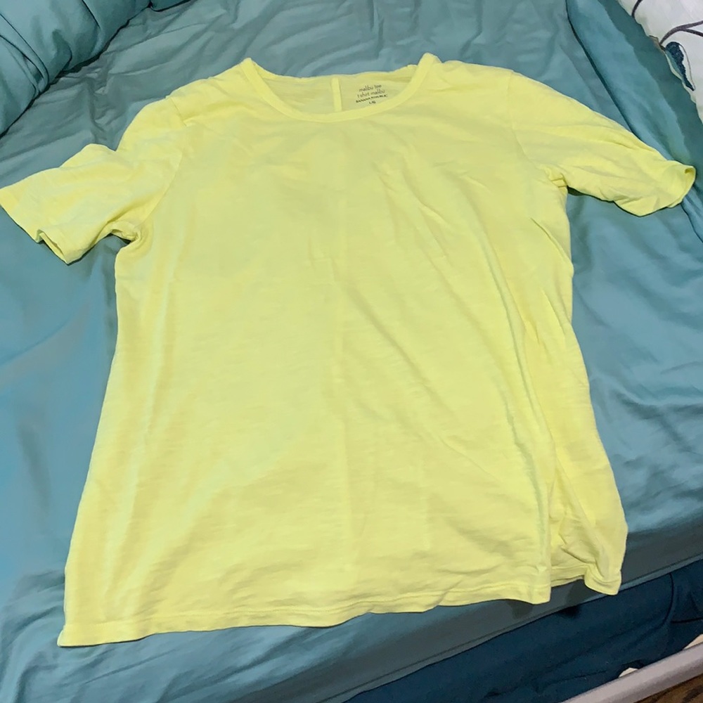 Banana republic t shirt